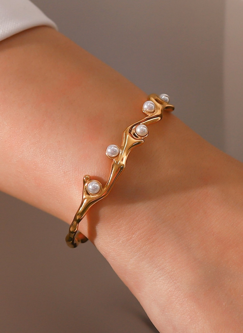 Inlaid Synthetic Pearl Open Bracelet