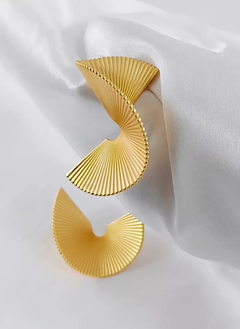 18K Gold-Plated Copper Fan-Shaped Earrings