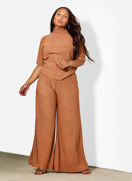 Monique Textured Oversized Short Sleeve Top - Brown