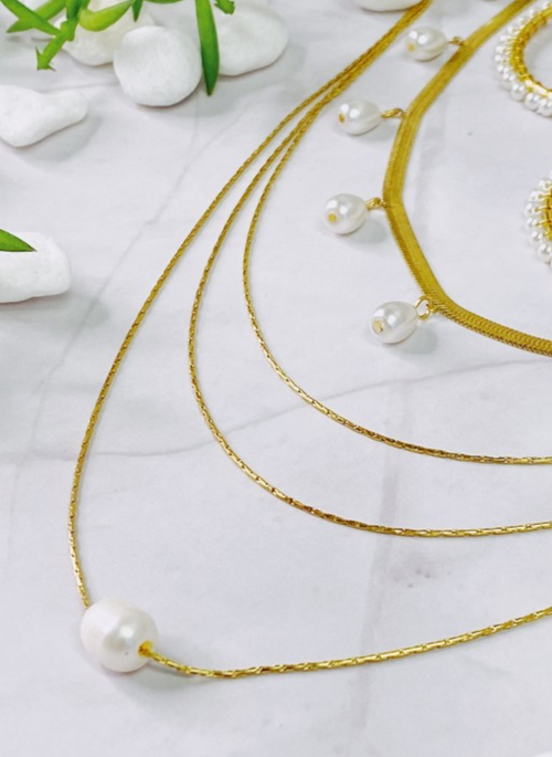 Pearl Pendant Necklace