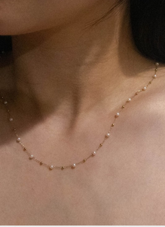 Cala Mini Pearl Necklace