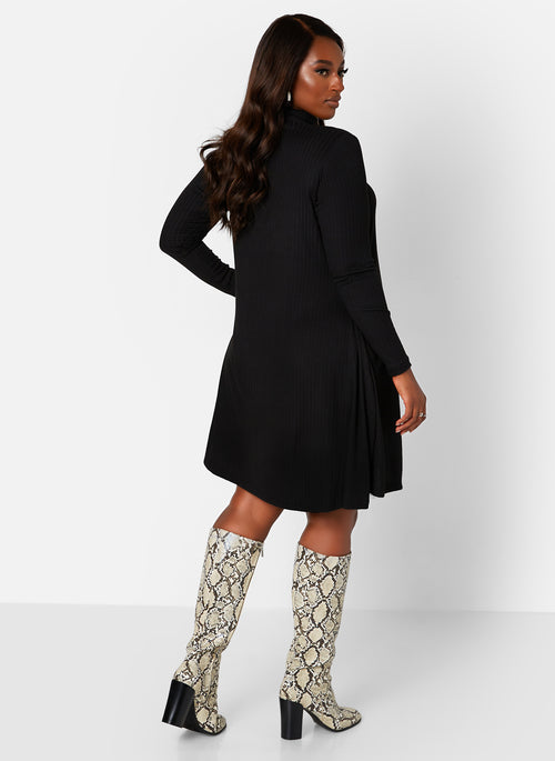 Keri Ribbed Turtleneck Mini Shift Dress W. Pockets