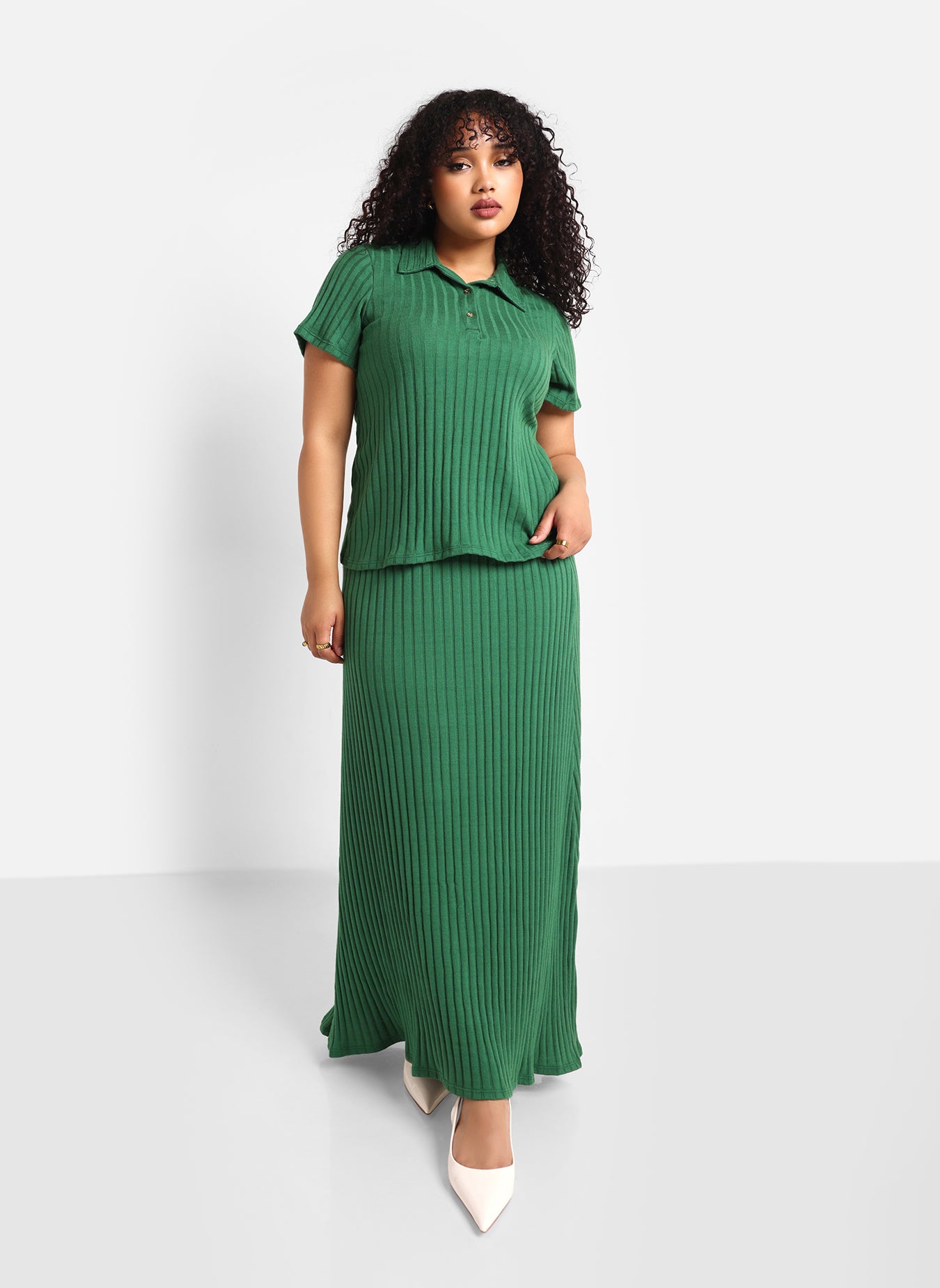 Enid Ribbed Knit Collared Short Sleeve Top - Pine Green