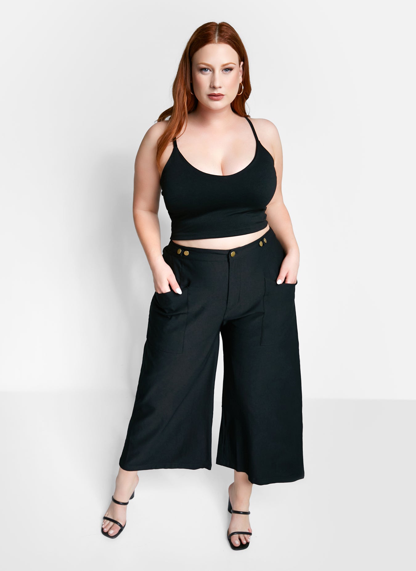 Essential V Neck Strappy Crop Top - Black