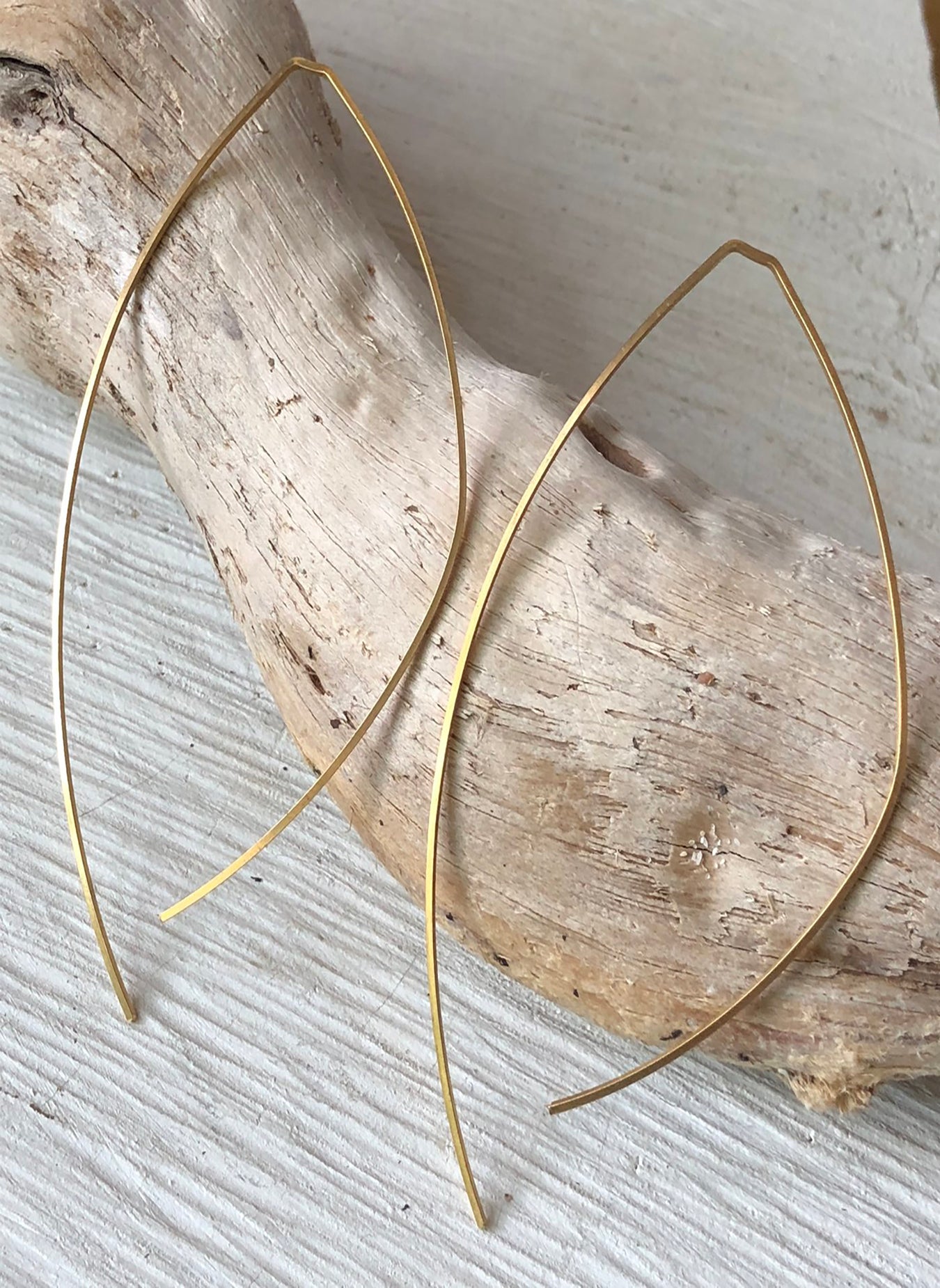 Wrap Around Minimalist Metal Earrings - Gold