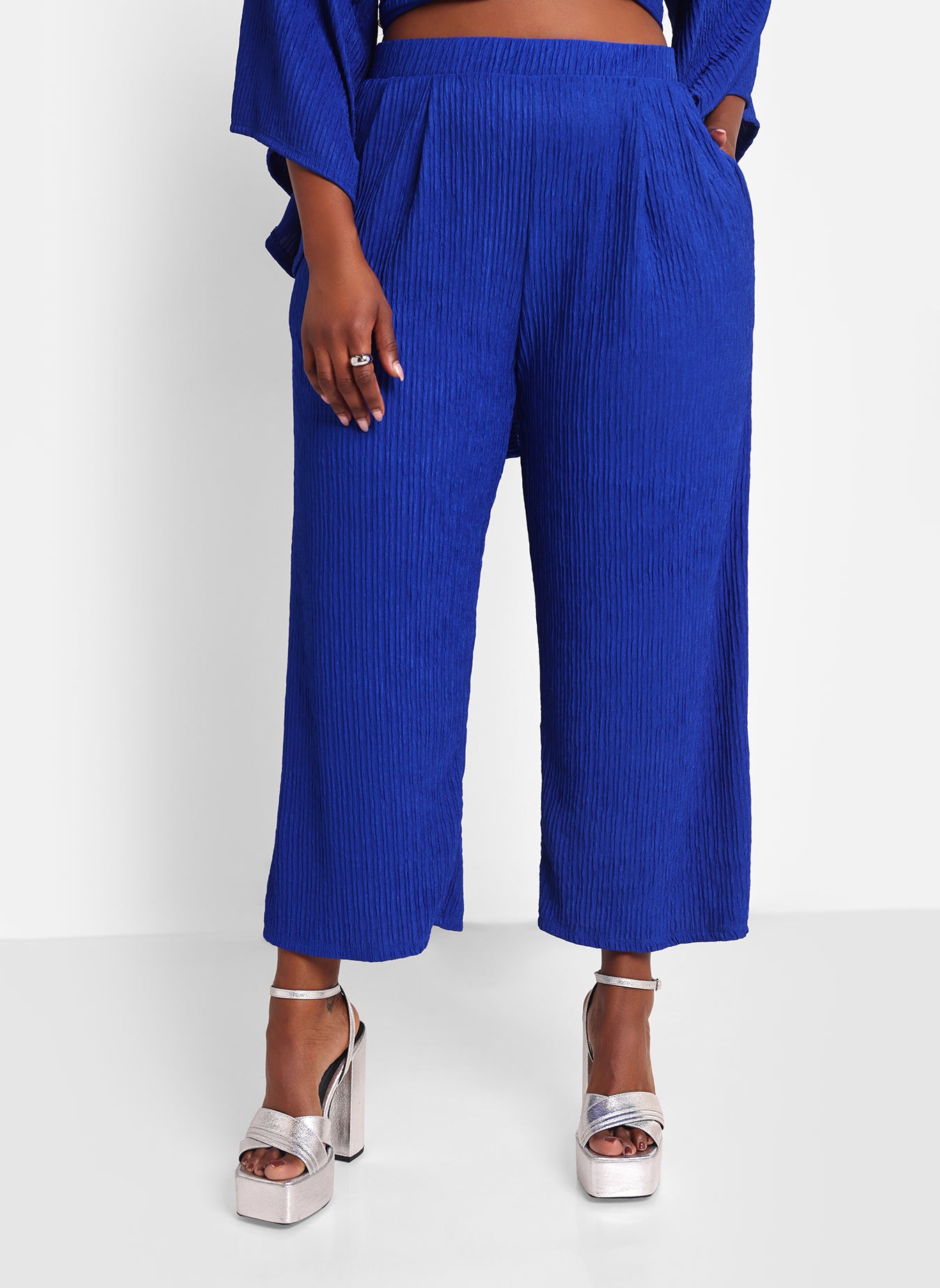 Kennedy Textured Cropped Wide Leg Pant