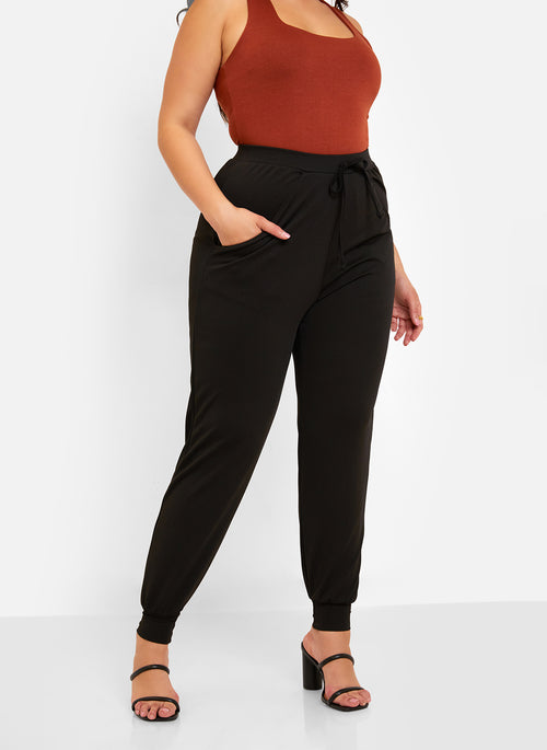 Essential Crepe Joggers W. Pockets