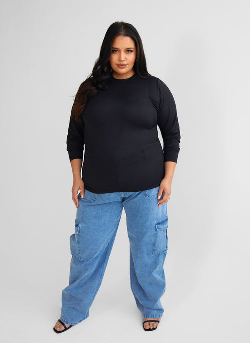 Essential Crew Neck Full Length  Top - Black