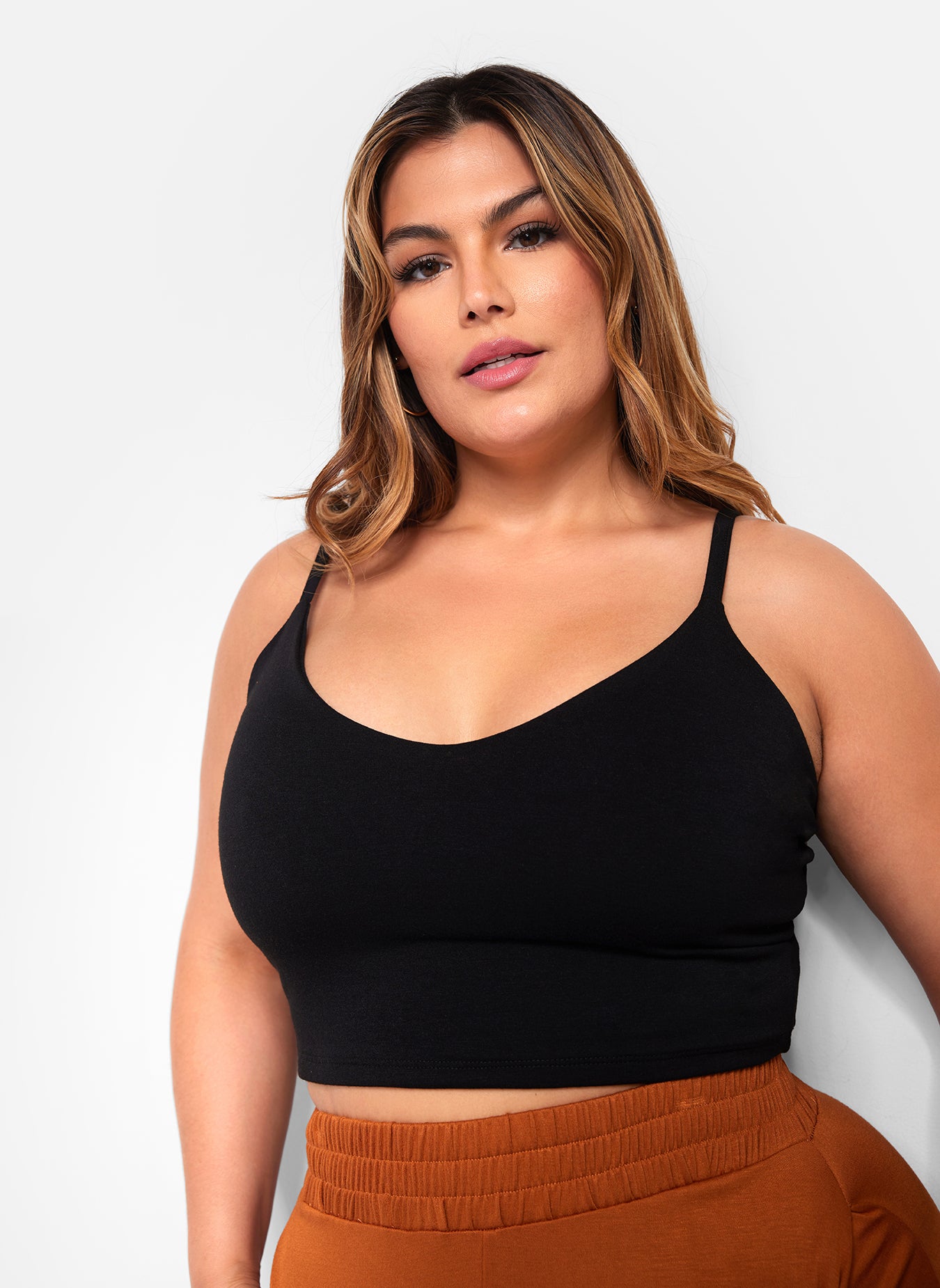Essential V Neck Strappy Crop Top - Black
