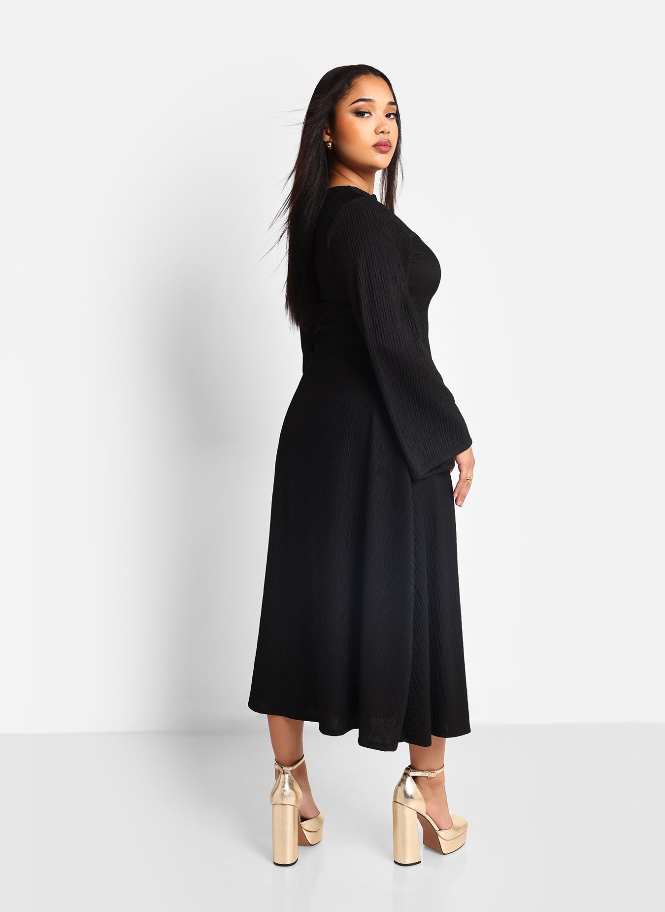 Helga Textured Flare Sleeve Midi Shift Dress 4X: 26-28 / Black at Rebdolls Helga Textured Flare Sleeve Midi Shift Dress 4X: 26-28 / Black at Rebdolls