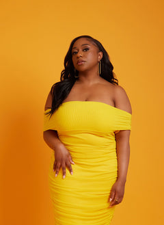 Kimberly Over The Shoulder Ruched Bodycon Midi Dress w. Lining