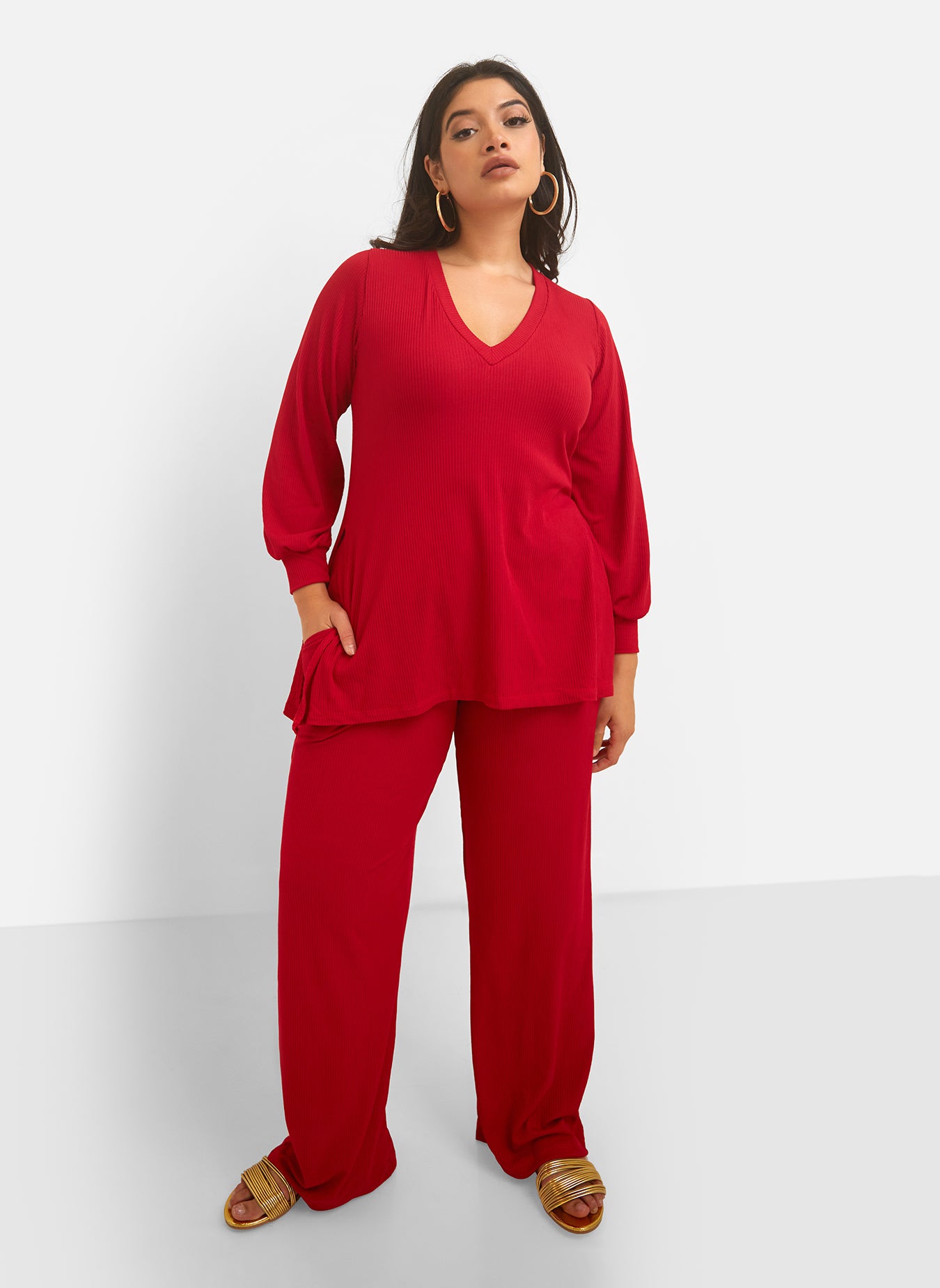 Long Weekend Ribbed Wide Leg Pants W. Pockets - Red