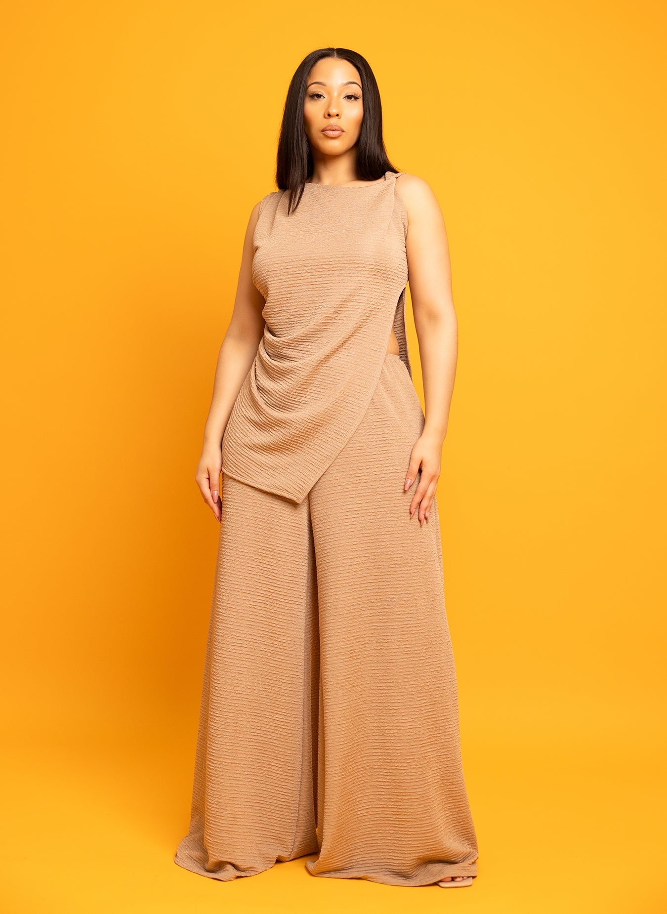 Leslie Wide Leg Textured Pants