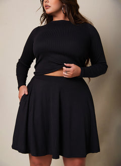 Afternoon Chill Ribbed Mini Skater Skirt W. Pockets